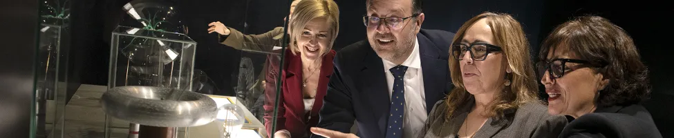 La directora corporativa de Redeia, Miryam Aguilar, durante la inauguración de 'Conectados al futuro'.