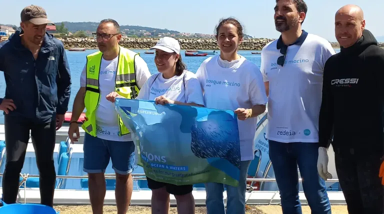 Redeia and Asociación Amicos join forces to conserve and restore gorgonian forests in Galicia