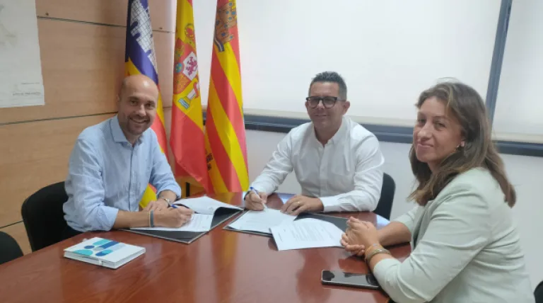 Redeia colabora en la mejora de instalaciones deportivas del Ayuntamiento de Eivissa