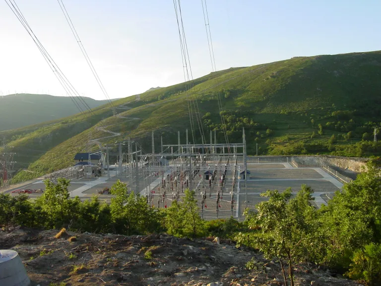 Entrada y salida de la línea Conso-Valparaíso.