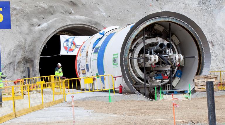 La tuneladora 'Alberes' tiene una cabeza de corte de 4,3 metros de diámetro exterior y una longitud total de 308 metros