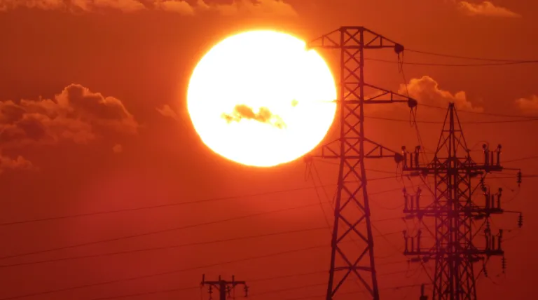Comienzo de la jornada laboral en el parque de 220 kV