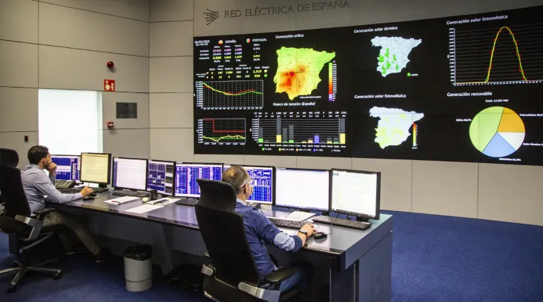 Centro pionero y de referencia mundial en la integración segura de renovables.