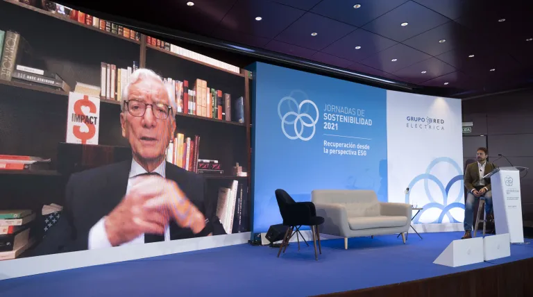 Sir Ronald Cohen, presidente de Global Steering Group for Impact Investment