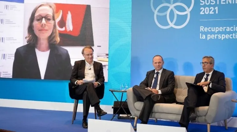 Round Table Challenges of green reconstruction, how to finance it?