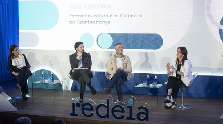 Roundtable economy and nature 