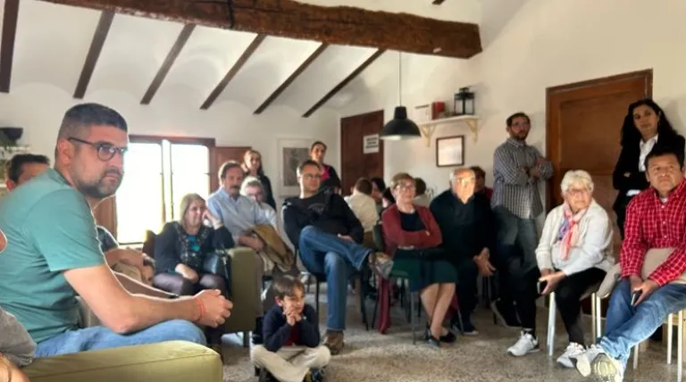  Vecinos, durante la presentación