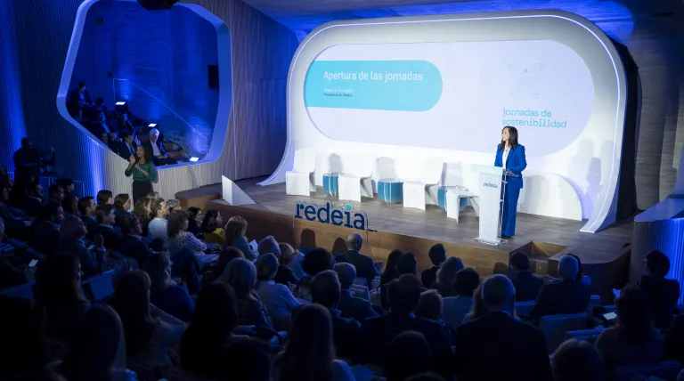 Beatriz Corredor, chairwoman of Redeia at the opening of the Conference